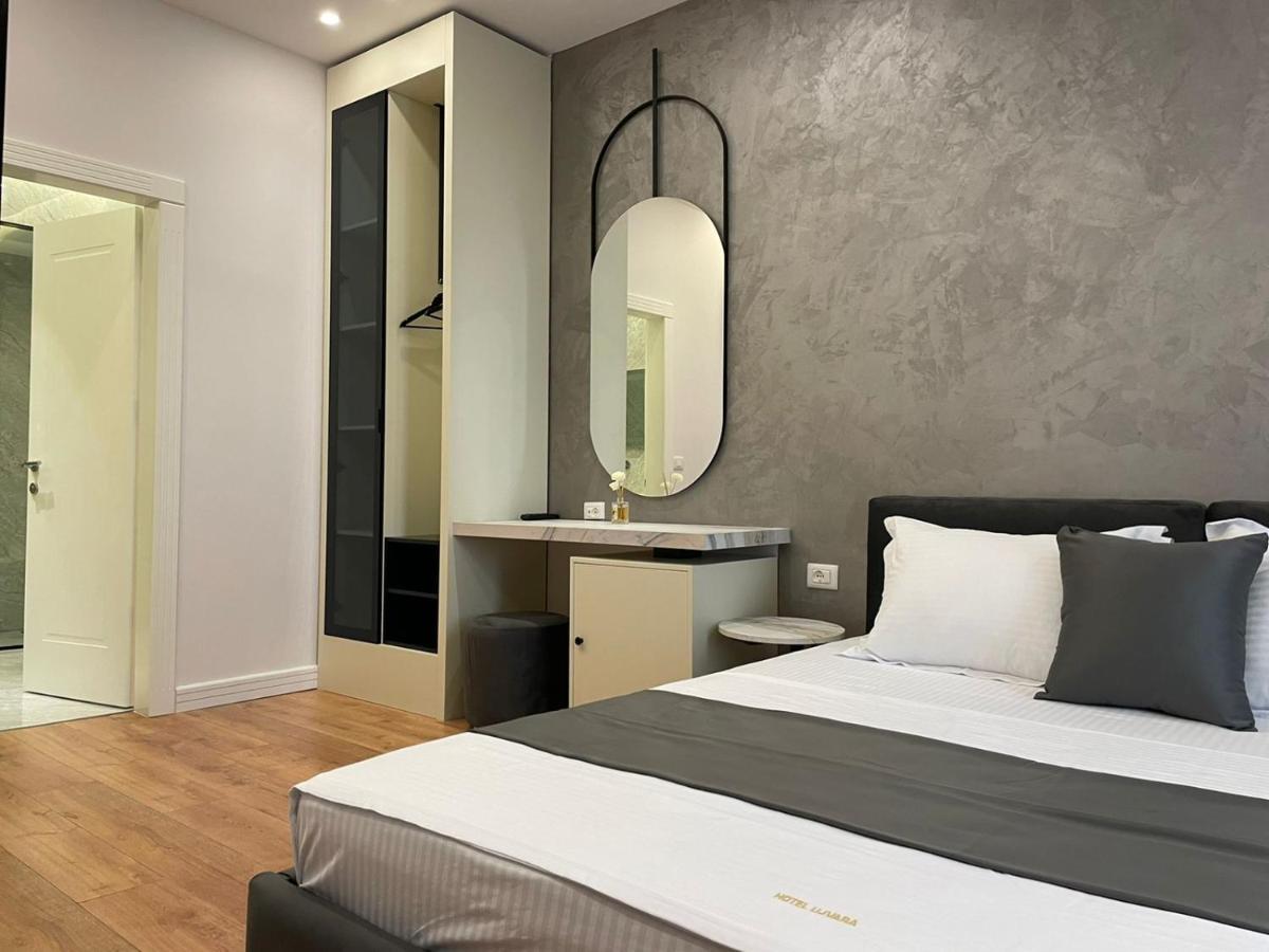Hotel Ujvara Belsh Luaran gambar