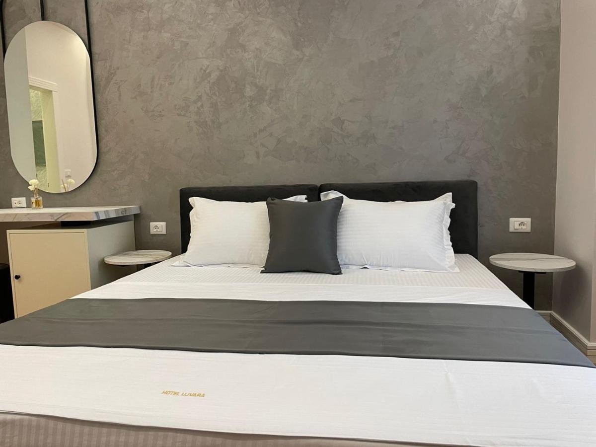 Hotel Ujvara Belsh Luaran gambar