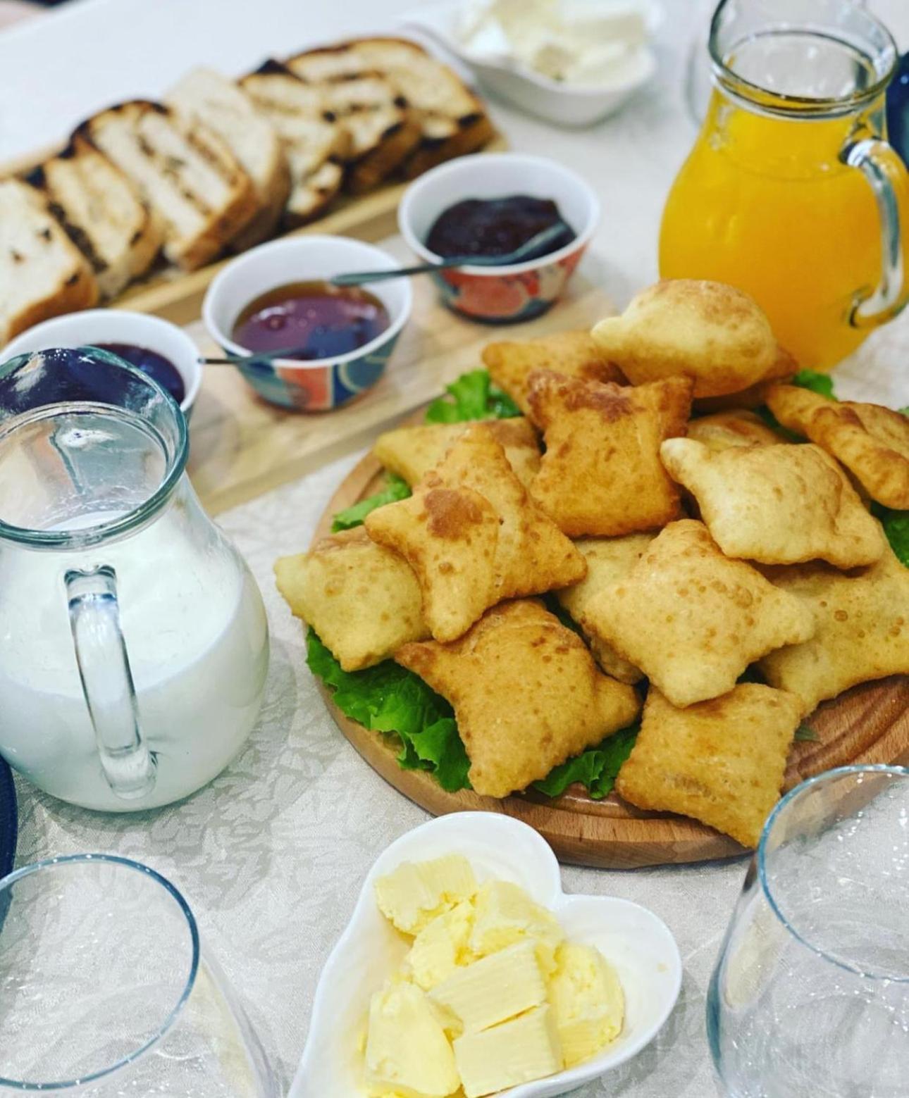 Hotel Ujvara Belsh Luaran gambar